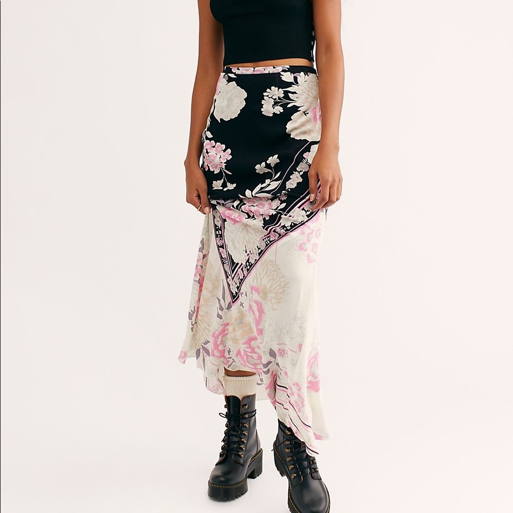 FREE PEOPLE AFTER HOUR FLORAL MAXI SKIRT